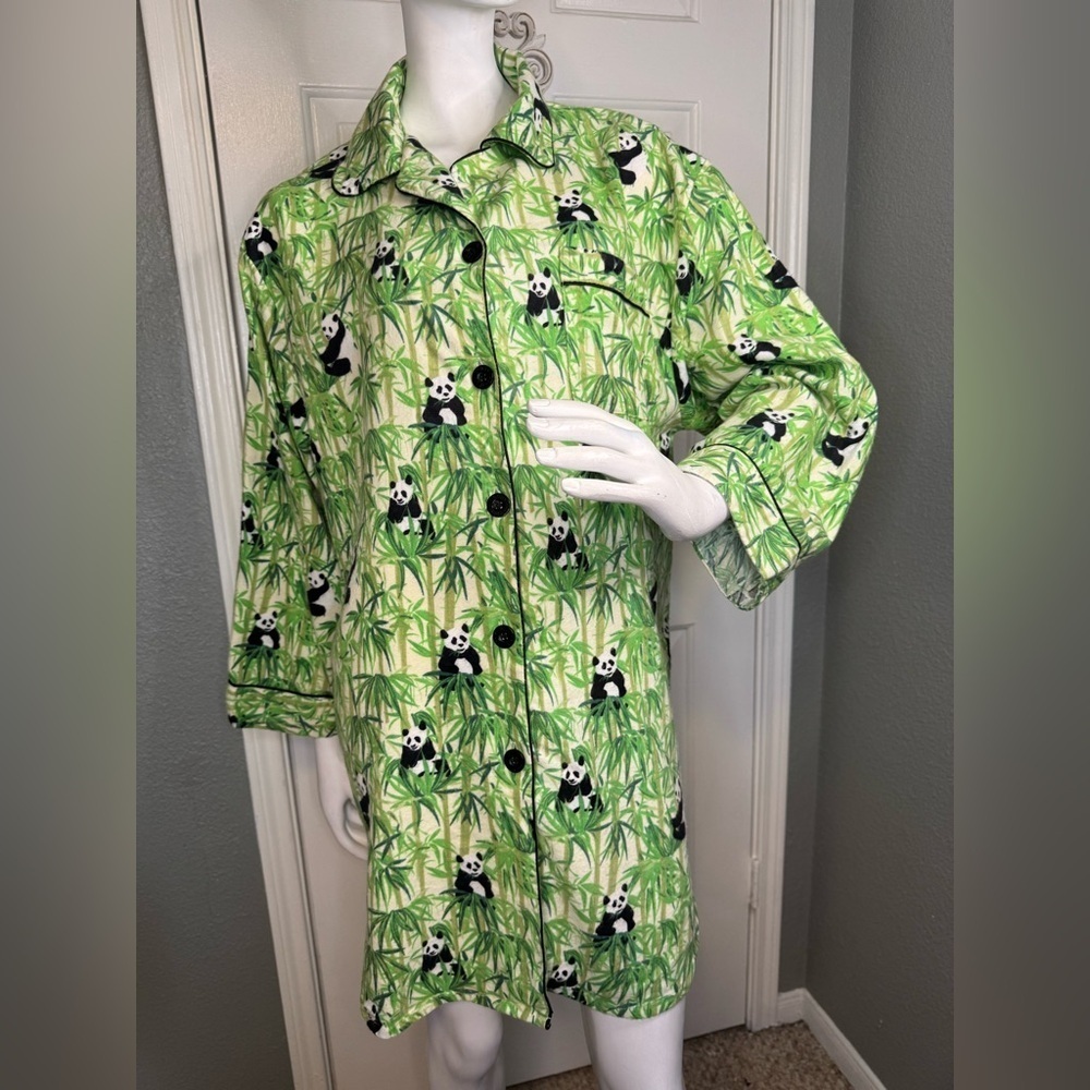 Frankie & Johnny Womens L Fleece Pajamas Night Gown Button Down Lounge. I#122